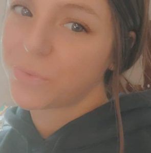 Meet your Posher, Vicky